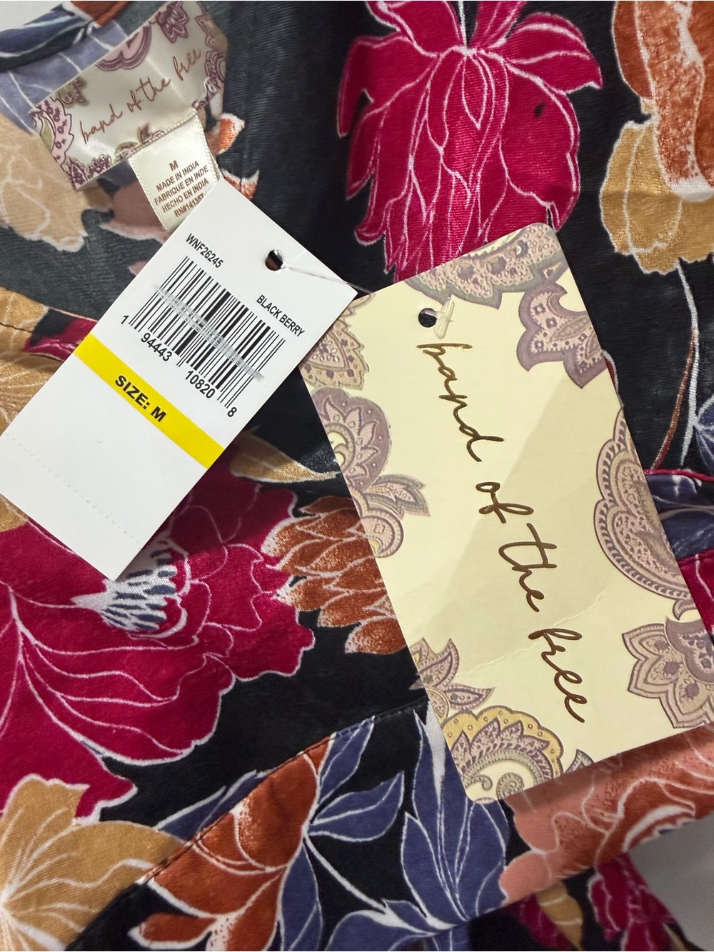 Band of the Free Camille Berry Floral Crossover Boho Long Sleeve Blouse Size M - Picture 3 of 3